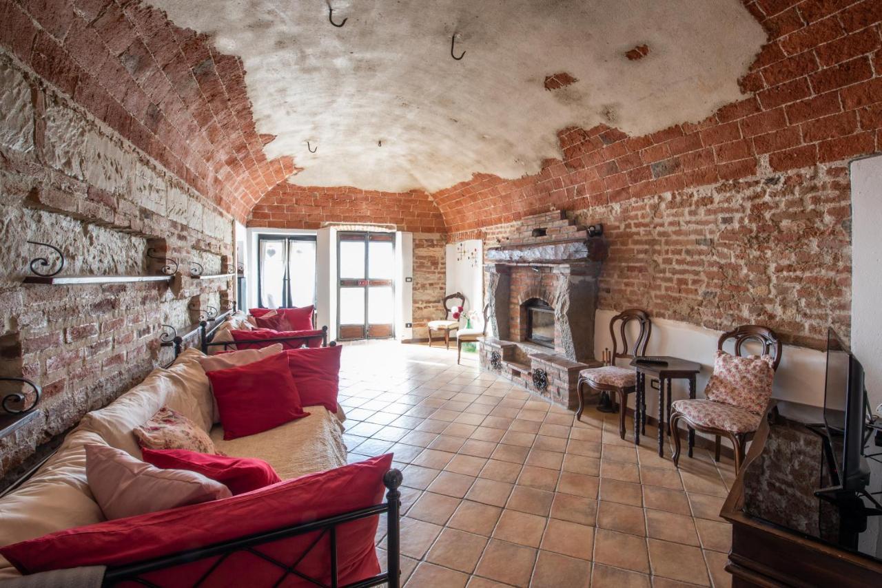 Casa Del Nebbiolo Apartment Camino ภายนอก รูปภาพ